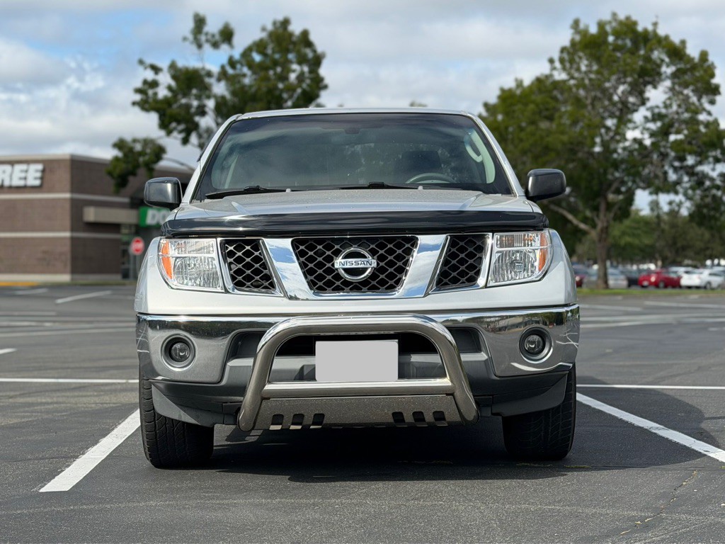 2006 Nissan Frontier Image 8