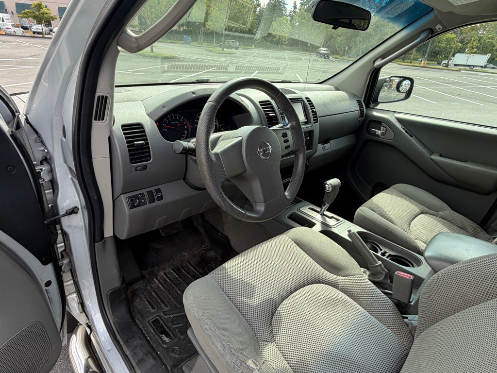 2006 Nissan Frontier Image 10