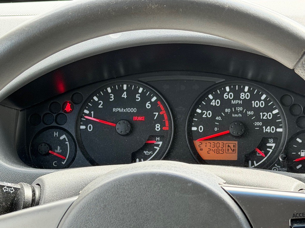 2006 Nissan Frontier Image 13