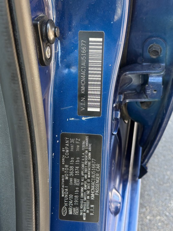 2010 Hyundai Accent Image 16