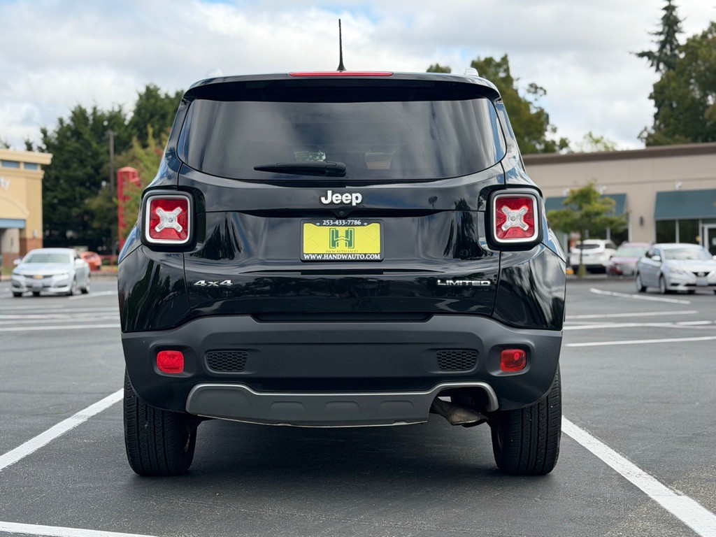 2015 Jeep Renegade Image 4