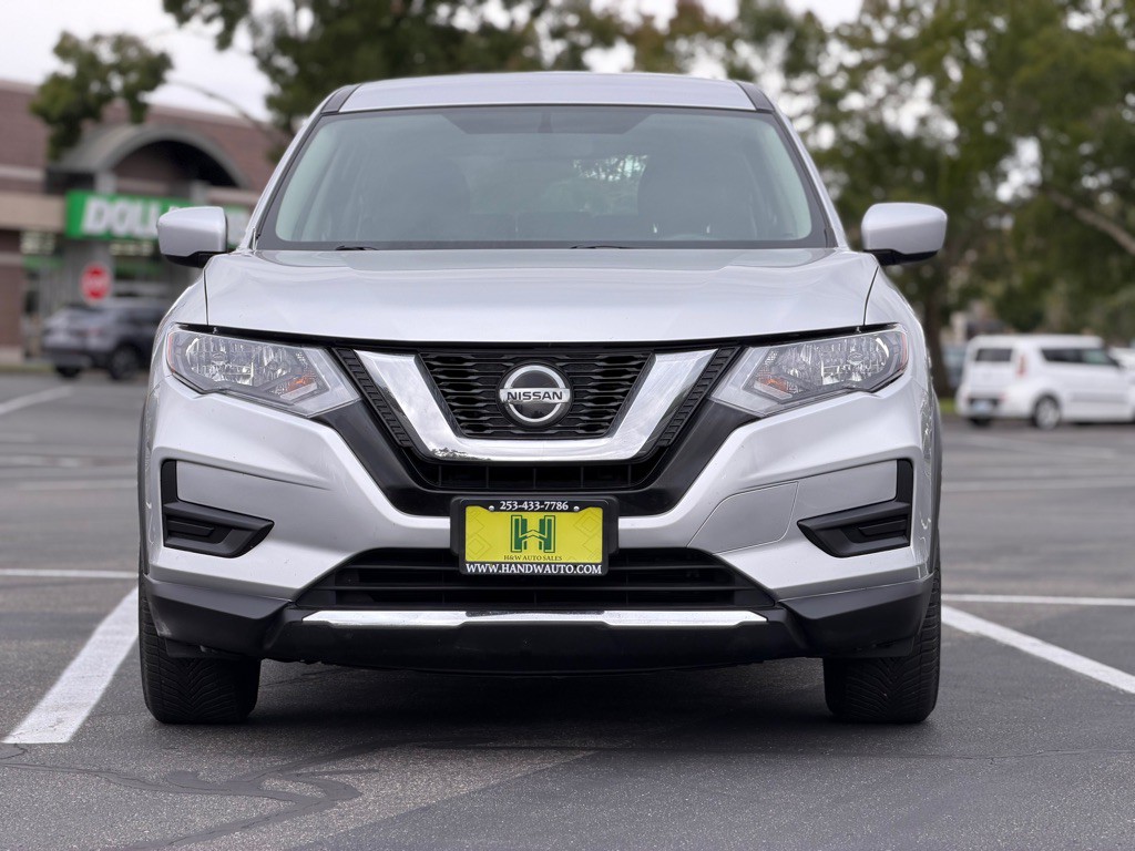 2018 Nissan Rogue Image 8