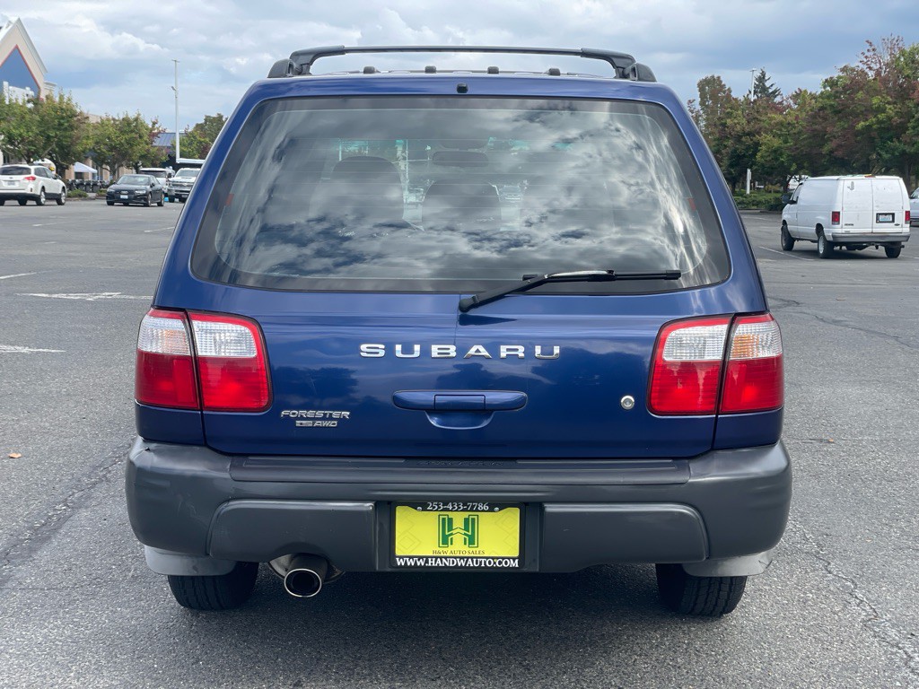 2001 Subaru Forester Image 4