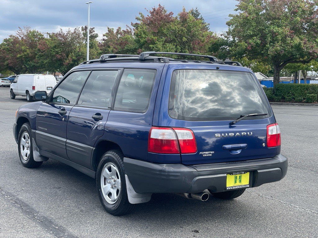 2001 Subaru Forester Image 5