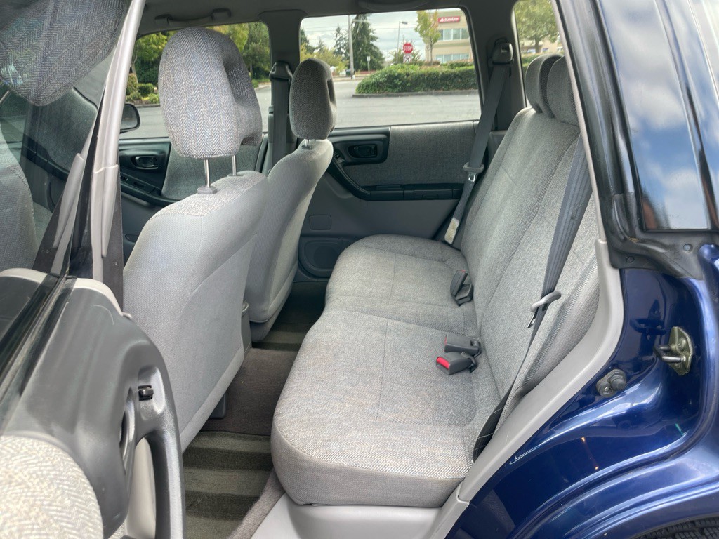 2001 Subaru Forester Image 15