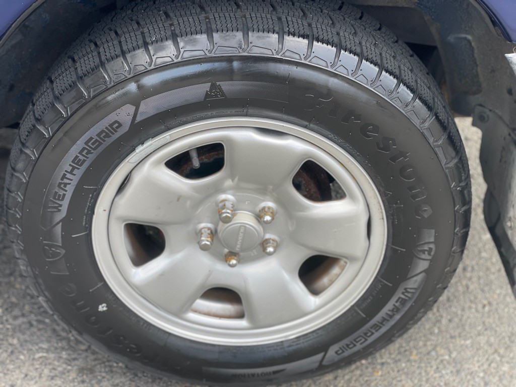 2001 Subaru Forester Image 18