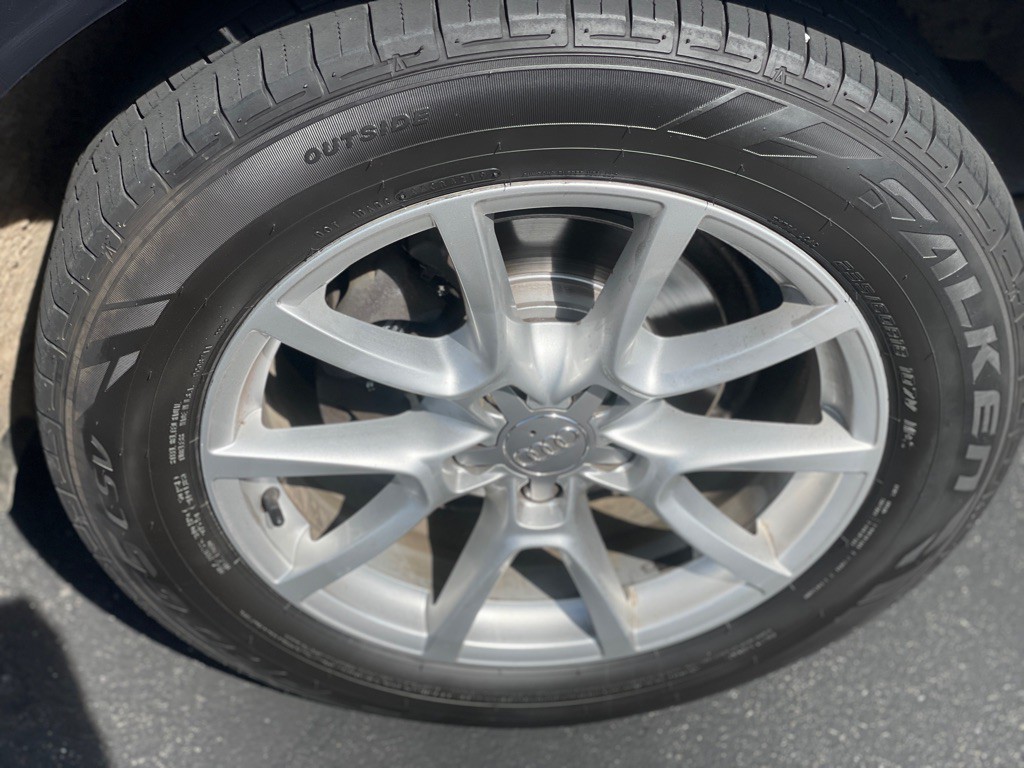 2012 Audi Q5 Image 16