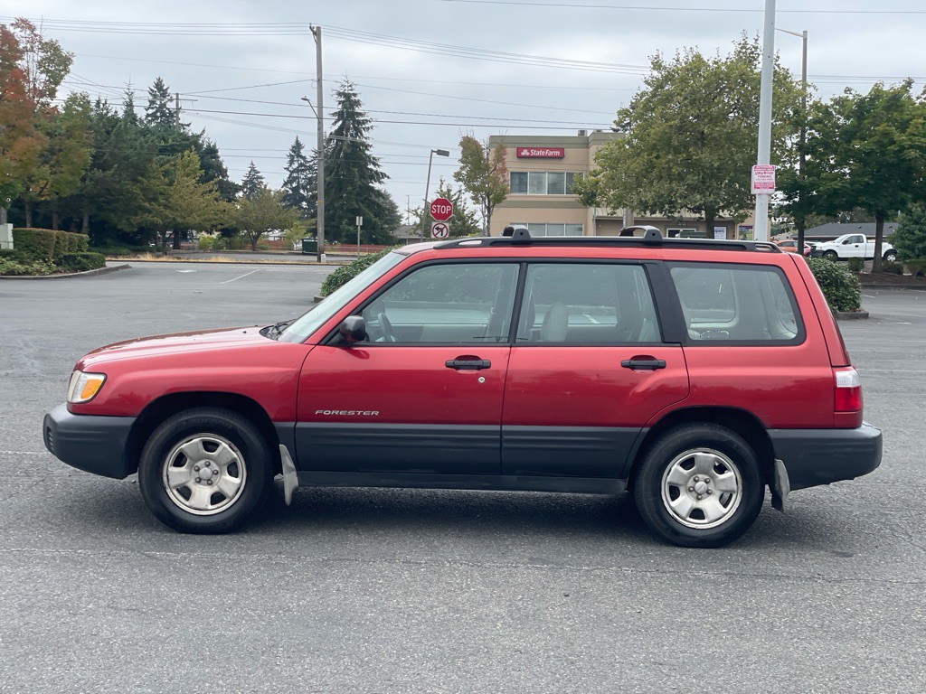 2001 Subaru Forester Image 6