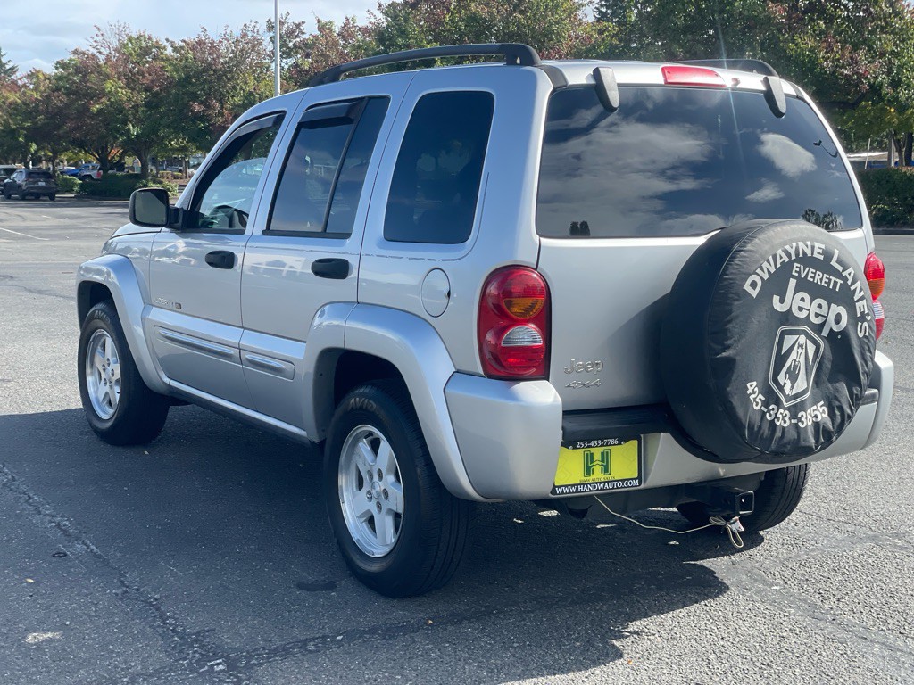 2003 Jeep Liberty Image 5