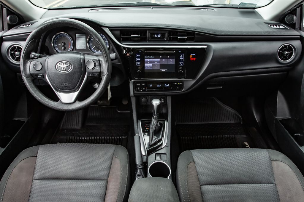2019 Toyota Corolla Image 18