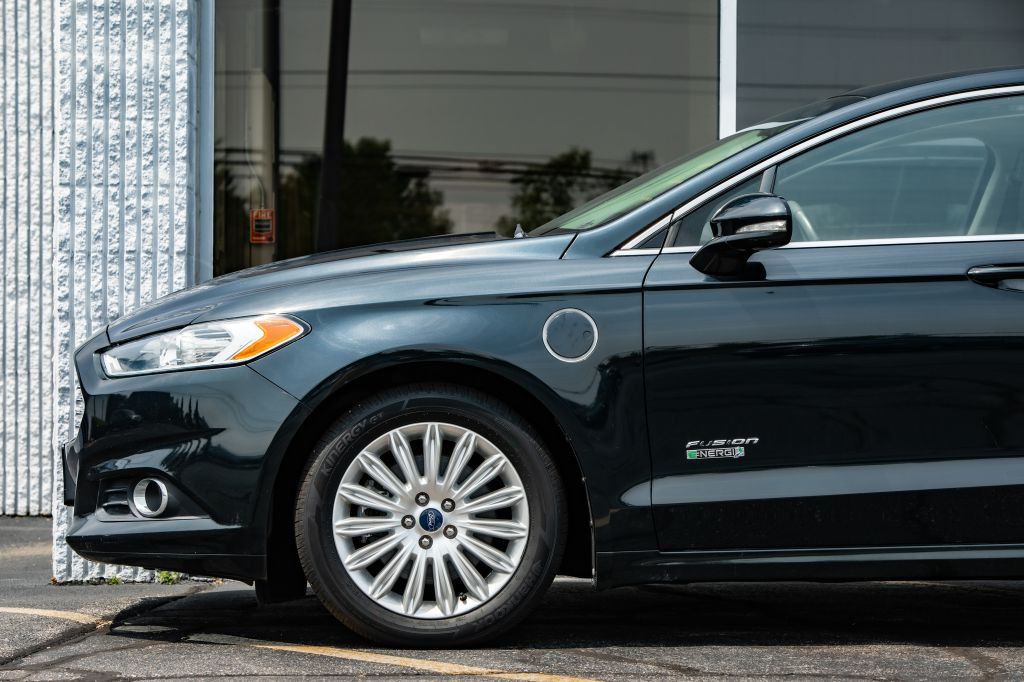 2014 Ford Fusion Image 11