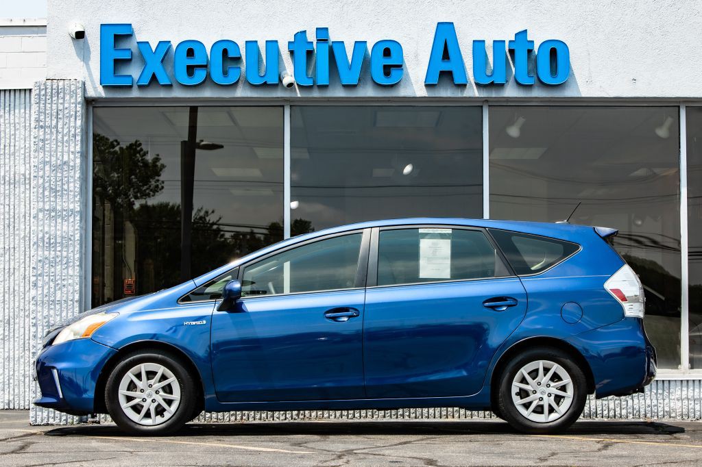 2012 Toyota Prius Image 4