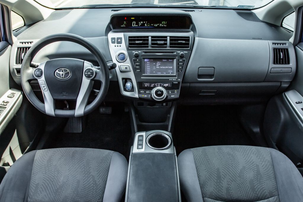 2012 Toyota Prius Image 18