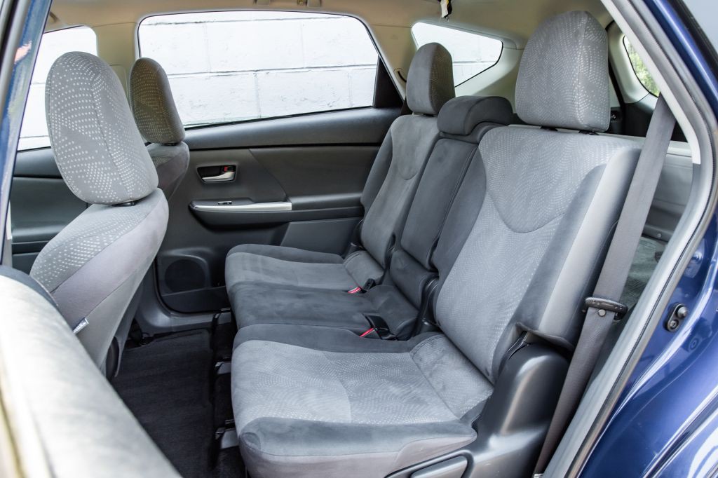 2012 Toyota Prius Image 25