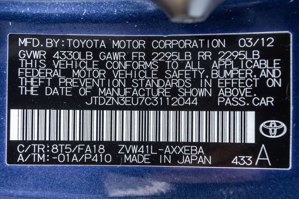 2012 Toyota Prius Image 30