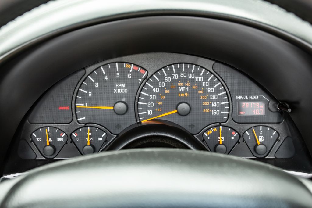 2002 Pontiac Firebird Image 18