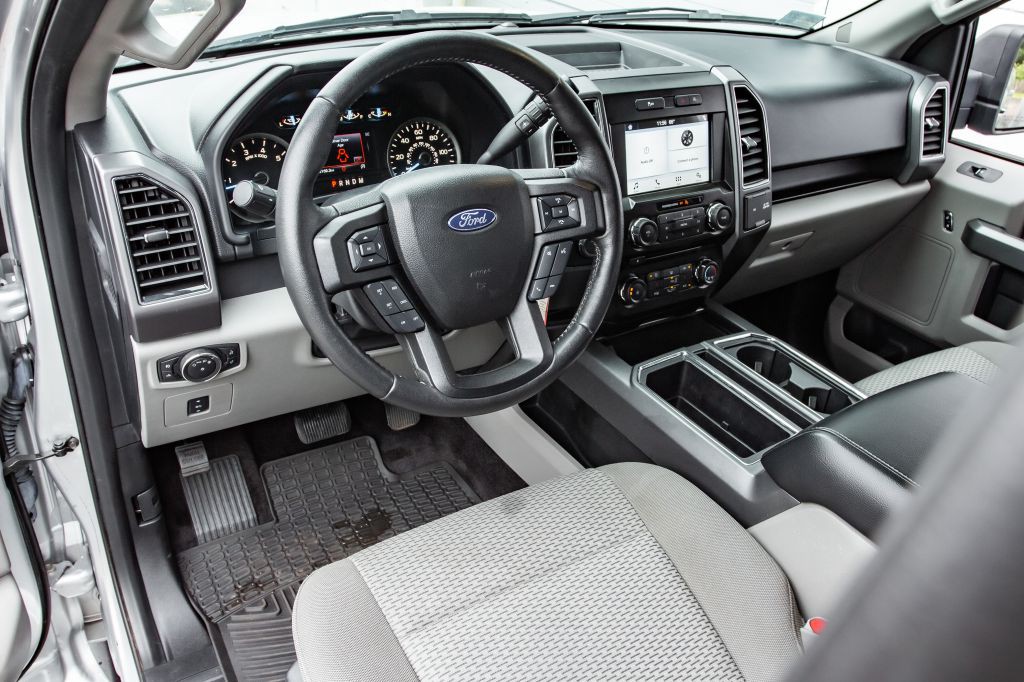2017 Ford F-150 Image 16