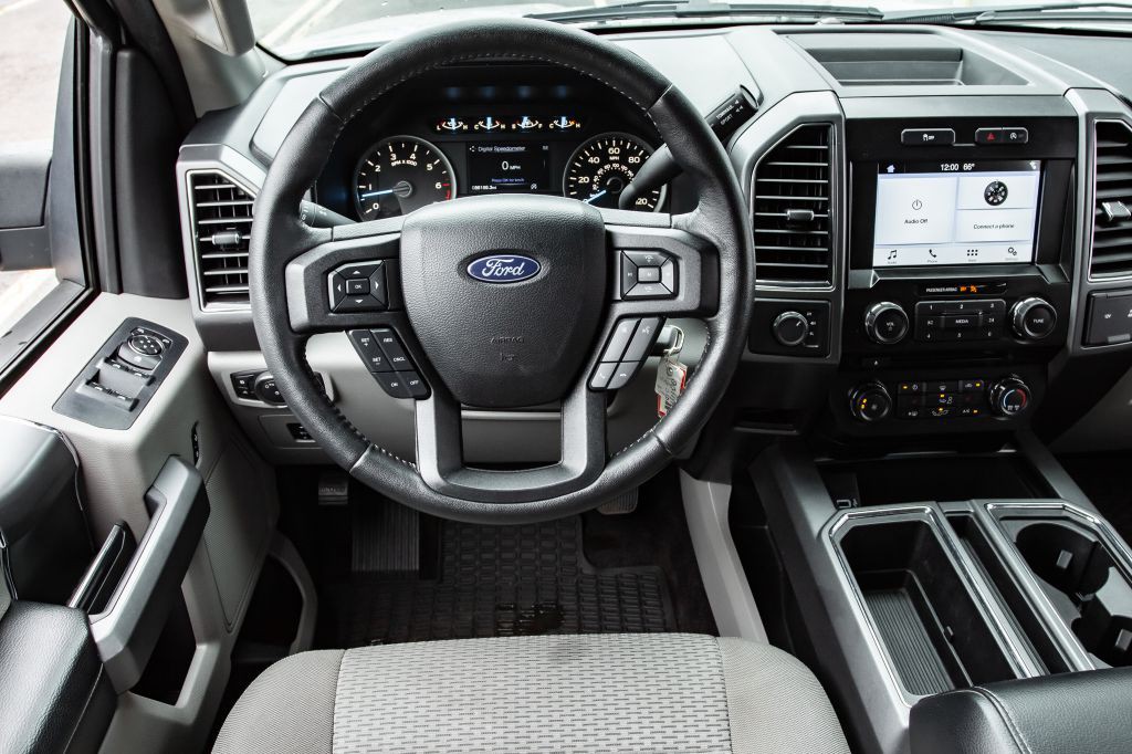 2017 Ford F-150 Image 18