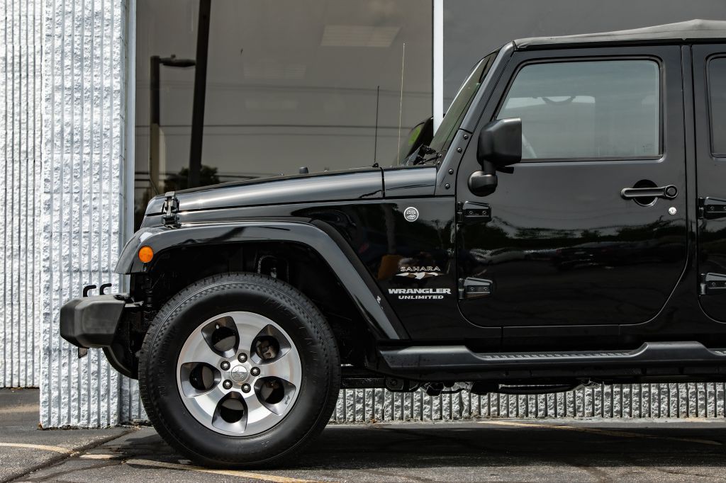 2016 Jeep Wrangler Unlimited Image 11