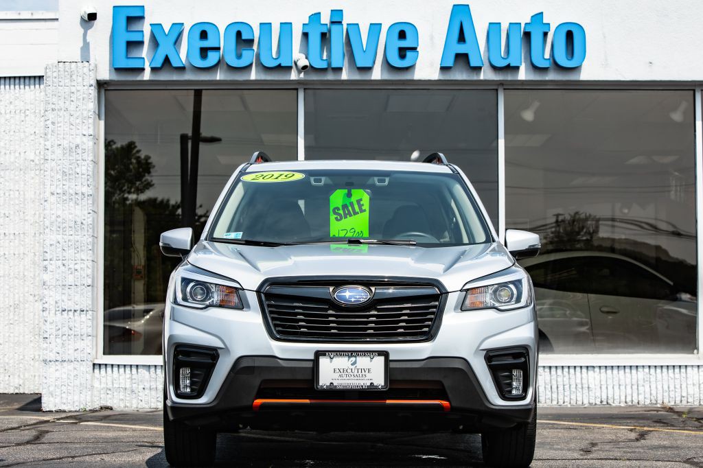 2019 Subaru Forester Image 2