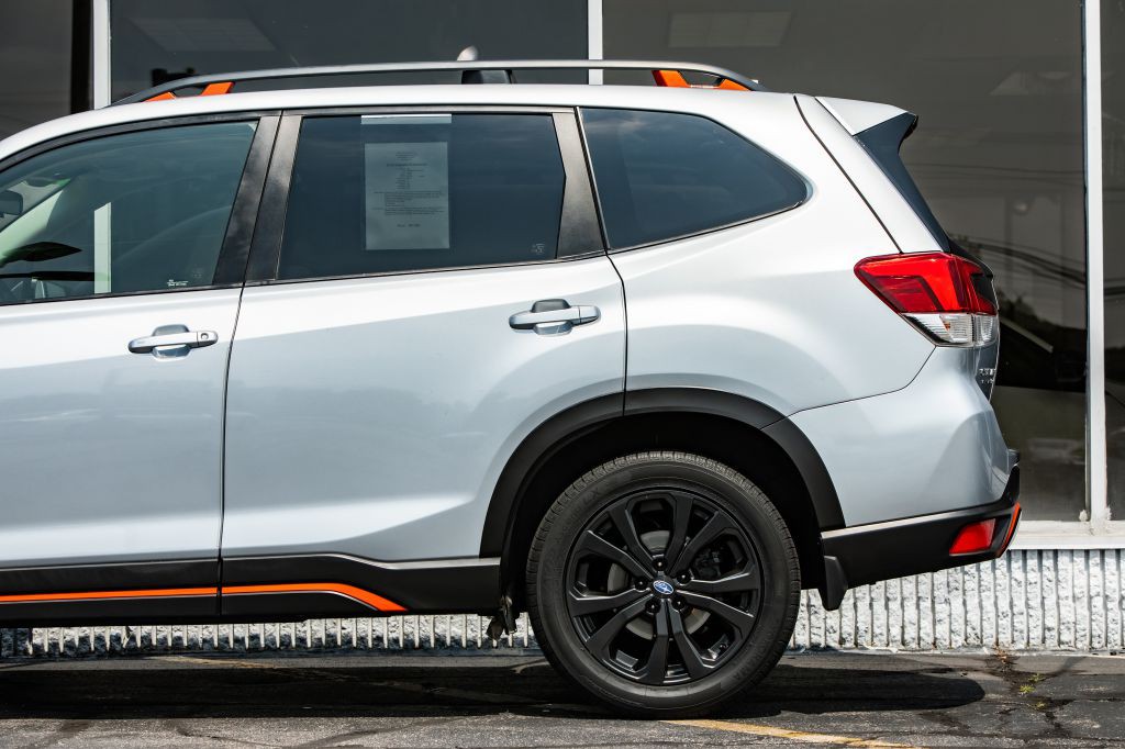 2019 Subaru Forester Image 12