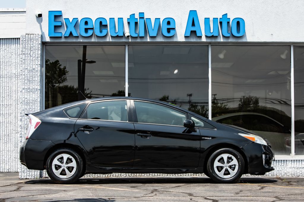 2014 Toyota Prius Image 8
