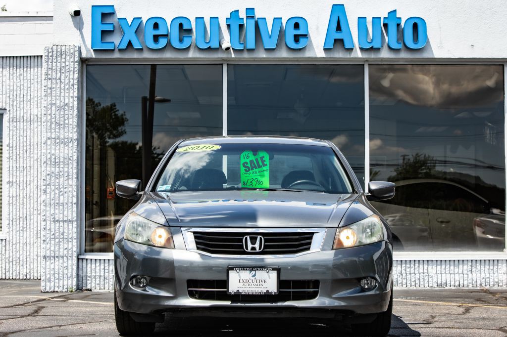 2010 Honda Accord Image 2
