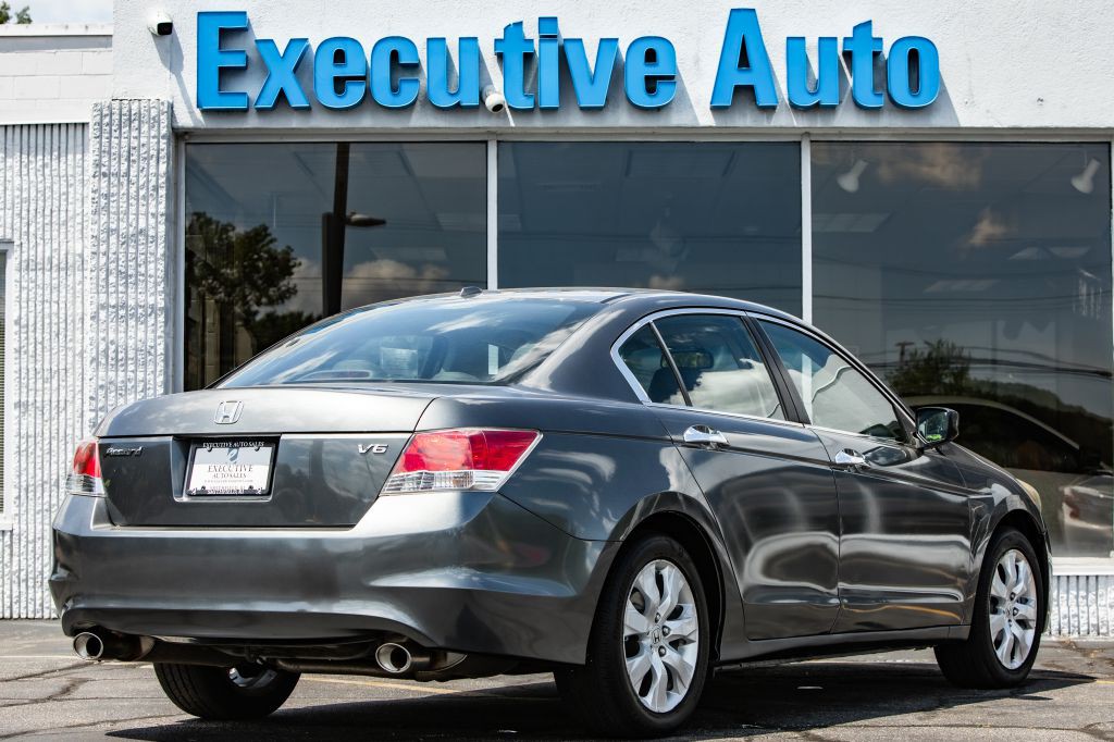 2010 Honda Accord Image 7