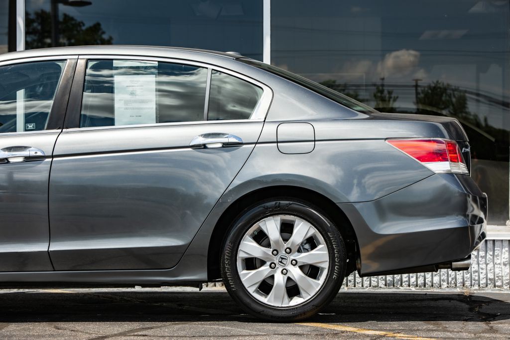 2010 Honda Accord Image 12