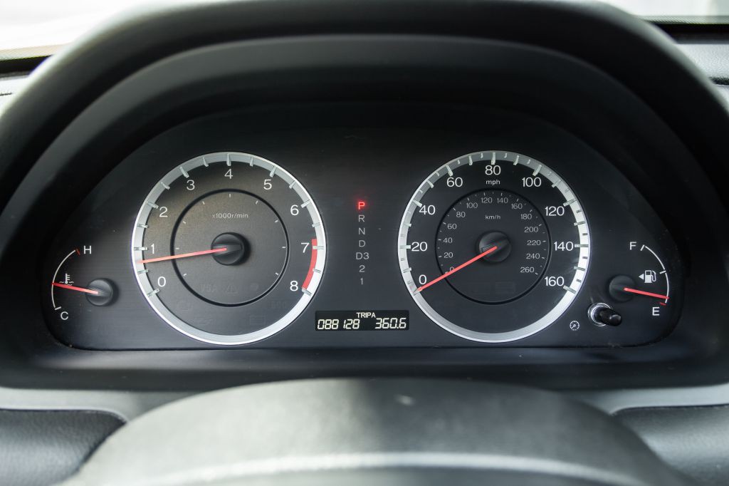 2010 Honda Accord Image 20