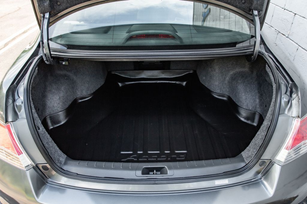 2010 Honda Accord Image 27