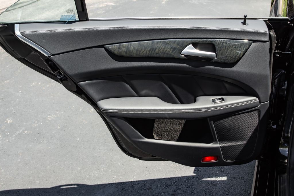 2016 Mercedes-Benz CLS-Class Image 30