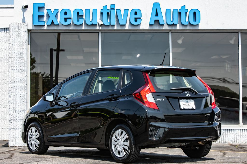 2017 Honda Fit Image 5