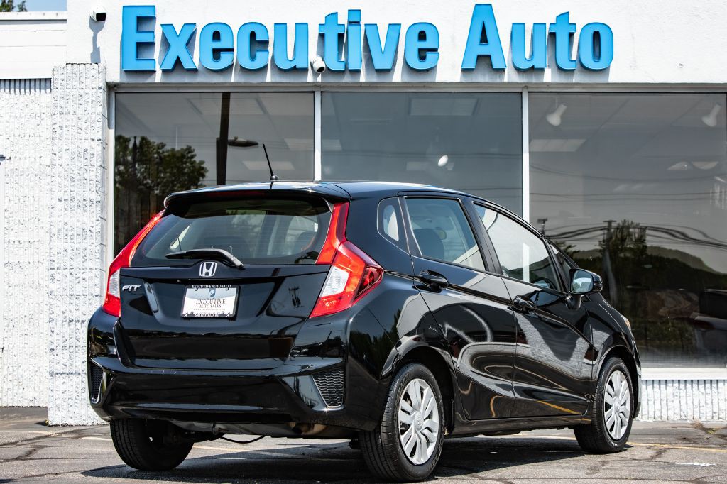 2017 Honda Fit Image 7