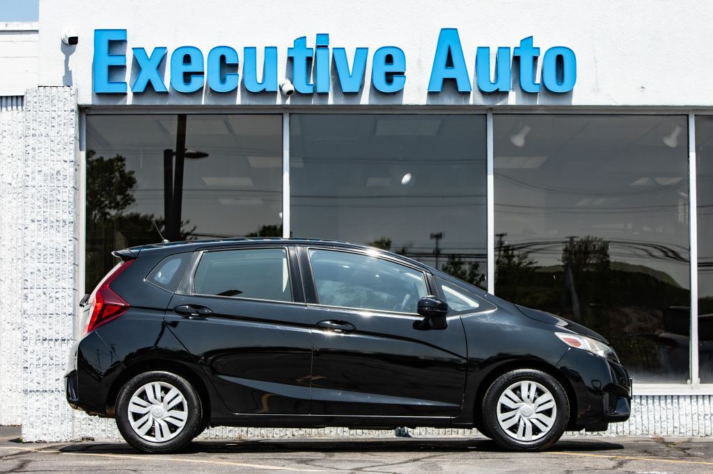 2017 Honda Fit Image 8