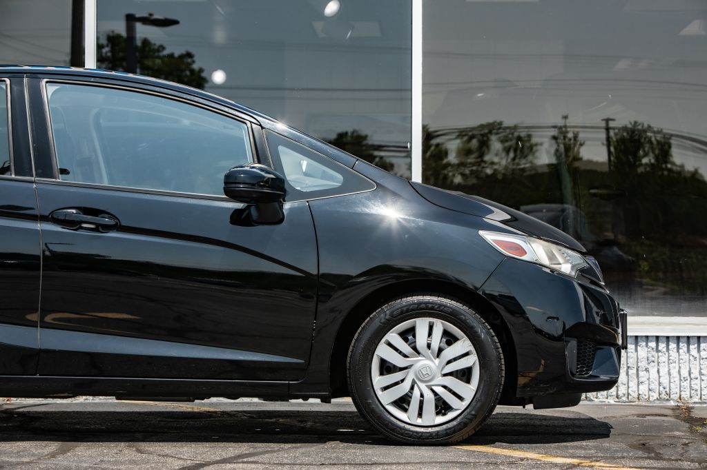2017 Honda Fit Image 10