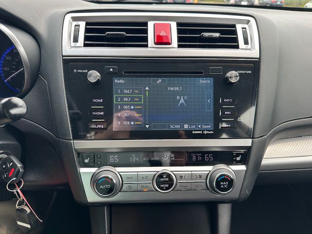 2017 Subaru Legacy Image 14