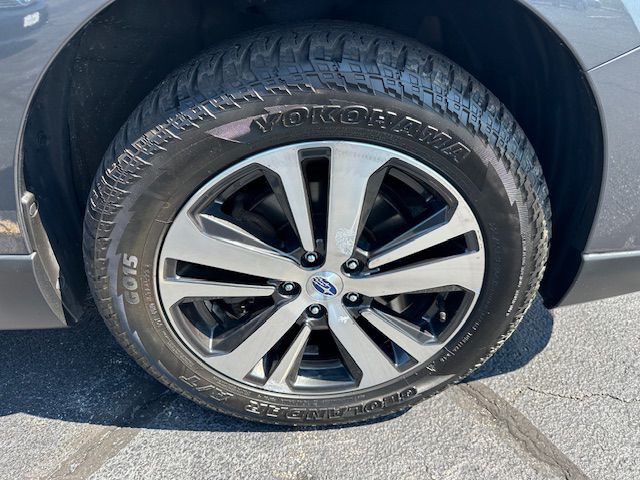 2019 Subaru Outback Image 6