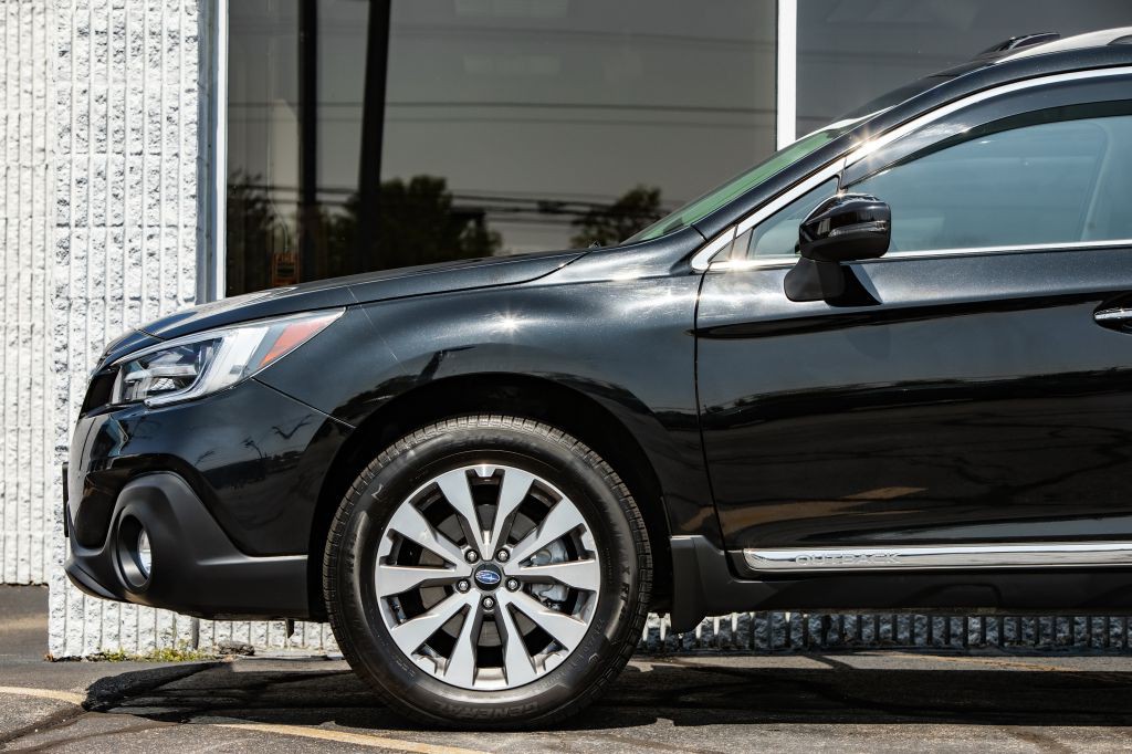2018 Subaru Outback Image 11