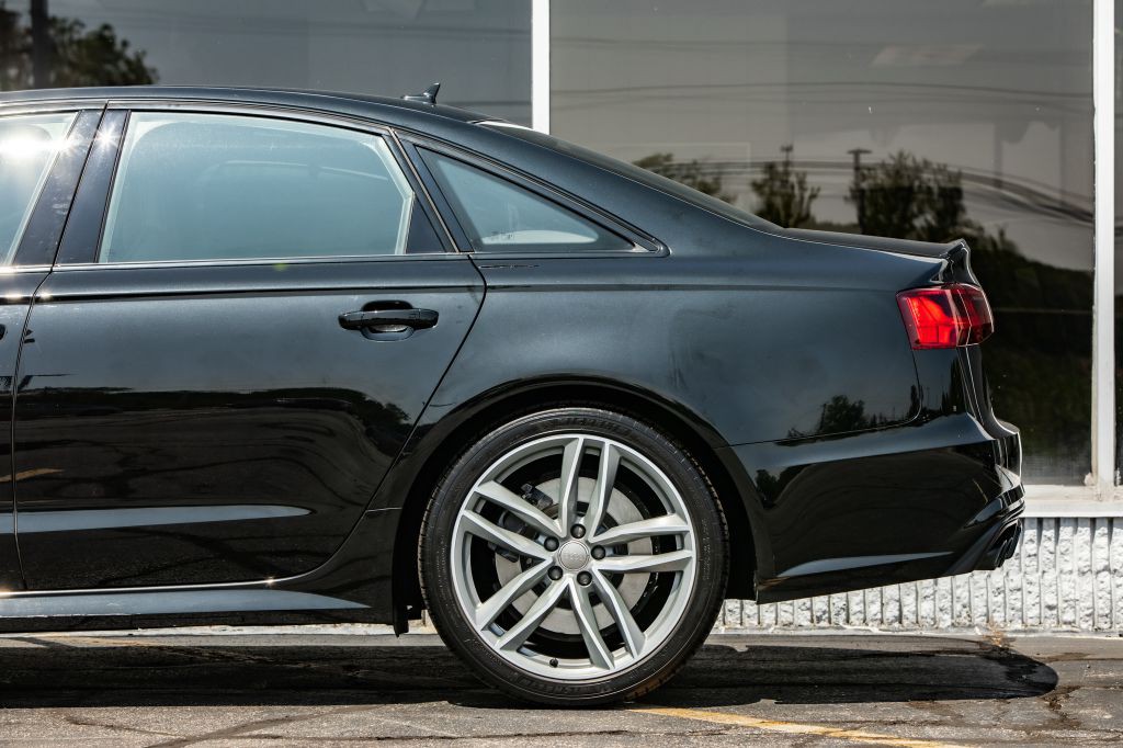 2016 Audi S6 Image 12