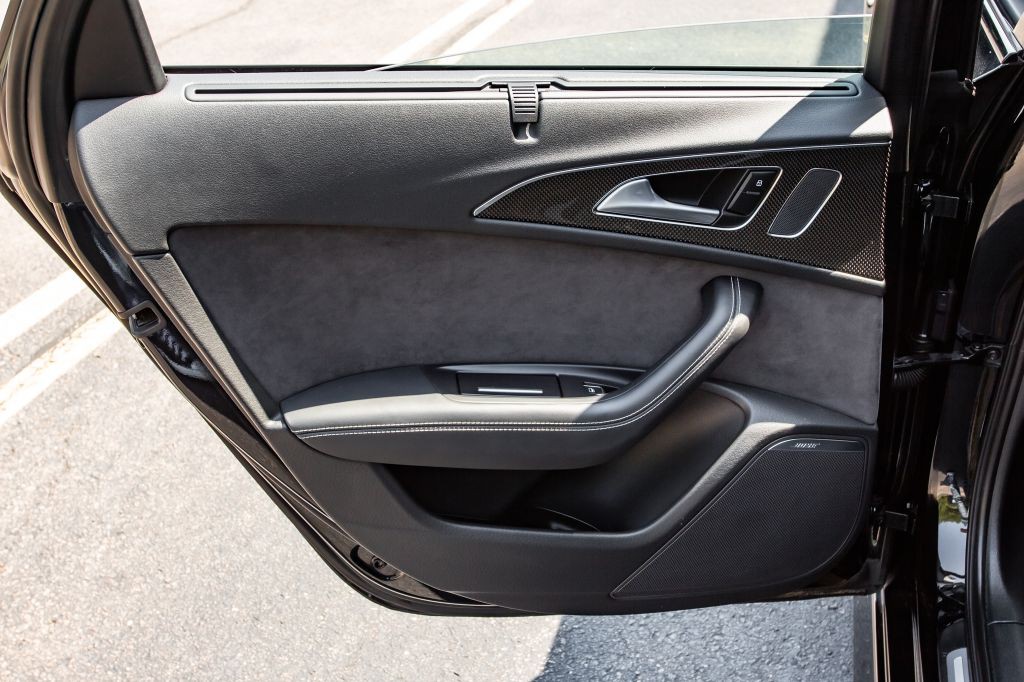 2016 Audi S6 Image 30