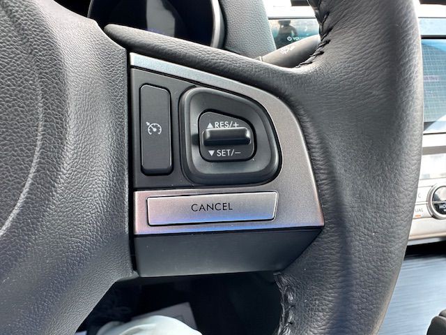 2015 Subaru Legacy Image 22