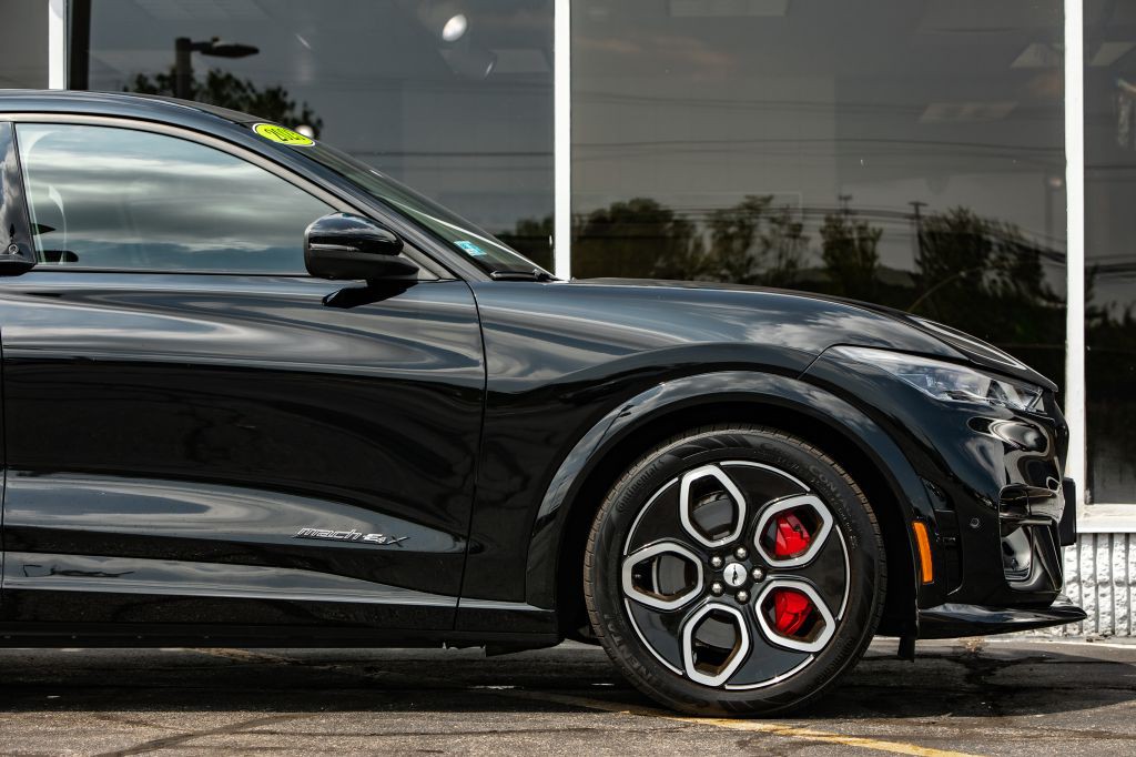 2023 Ford Mustang Image 10