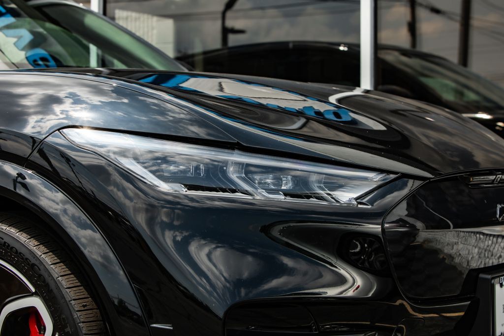 2023 Ford Mustang Image 15