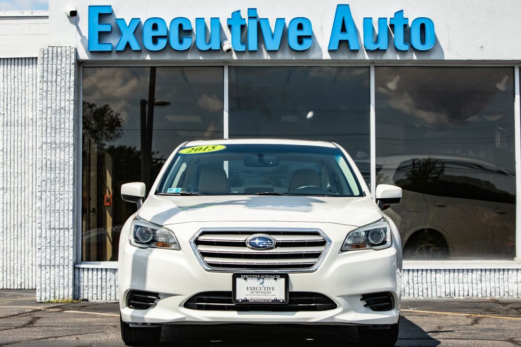 2015 Subaru Legacy Image 2