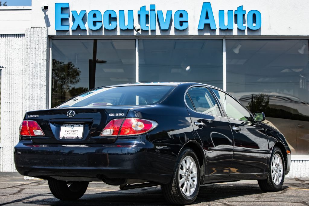 2004 Lexus ES Image 7