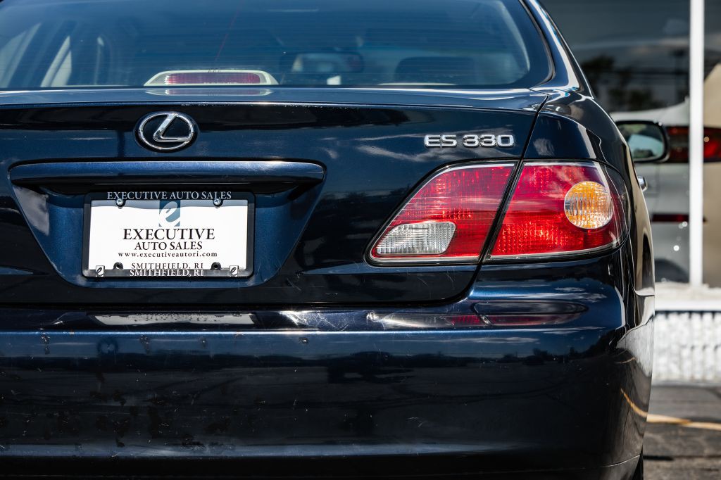 2004 Lexus ES Image 14