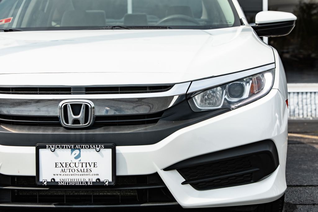 2018 Honda Civic Image 13