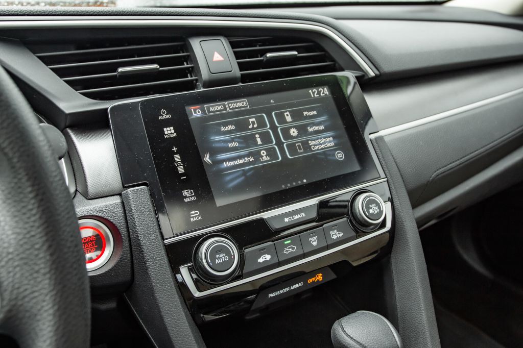 2018 Honda Civic Image 21