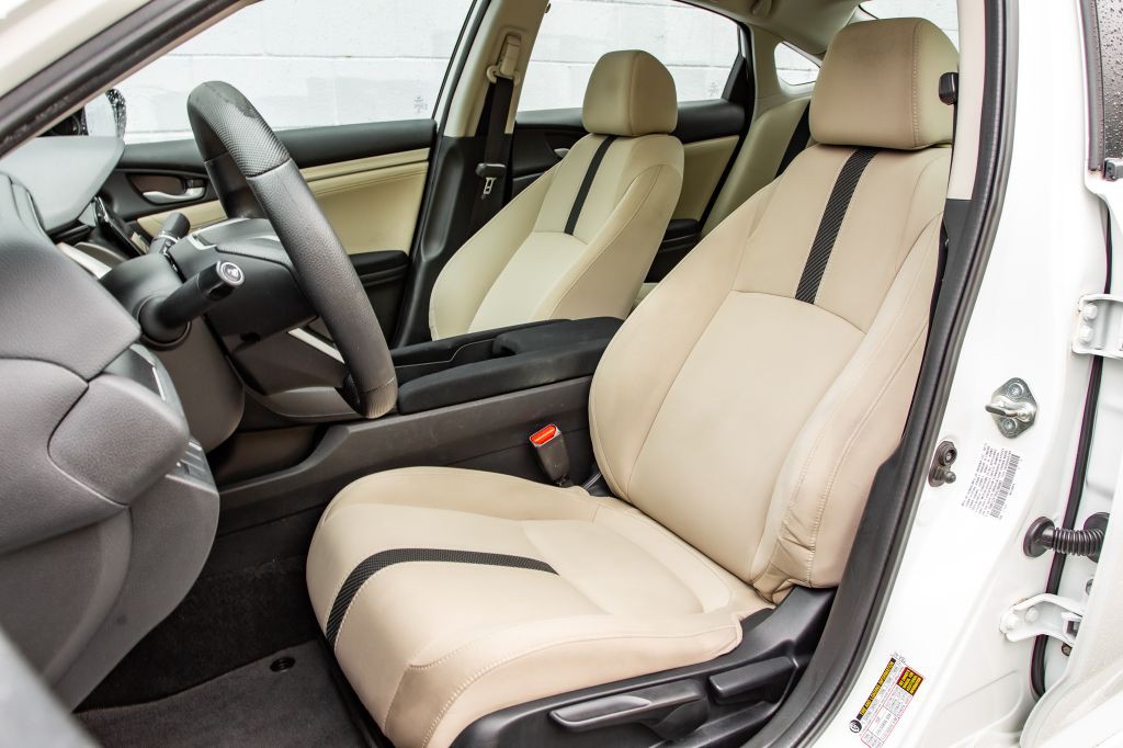 2018 Honda Civic Image 24